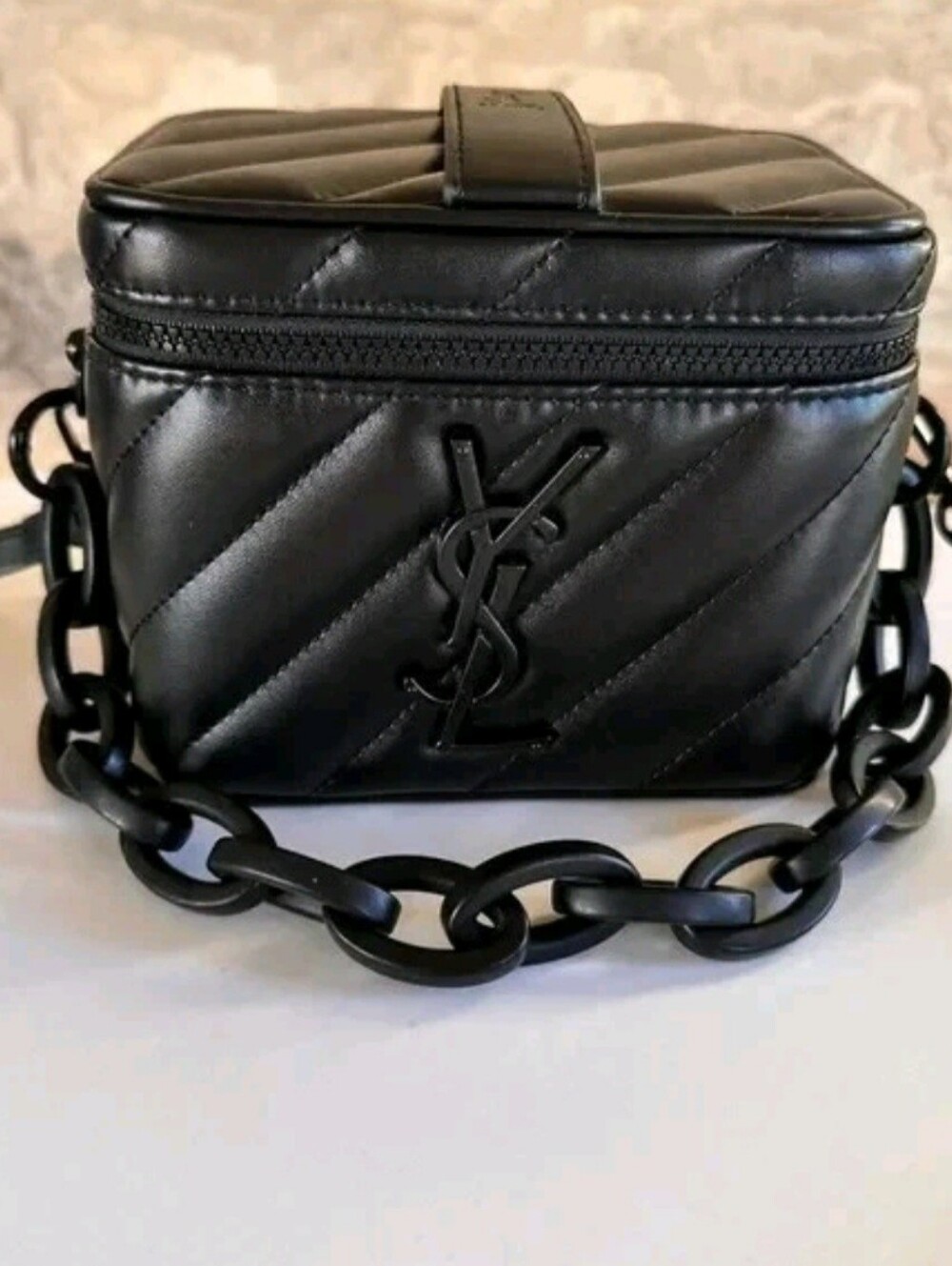 YSL Parfums Rectangular Quilted Cosmetic/crossbody With Shopping Bag - Picture 6 of 7